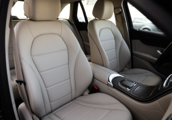 Подержанный автомобиль Mercedes-Benz GLC Coupe 2020 года (24 фото)