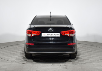 Подержанный автомобиль Kia Rio Sedan 2015 года (6 фото)
