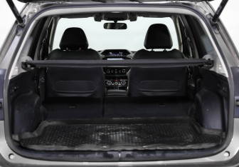 Подержанный автомобиль Subaru Forester Suv 2020 года (33 фото)