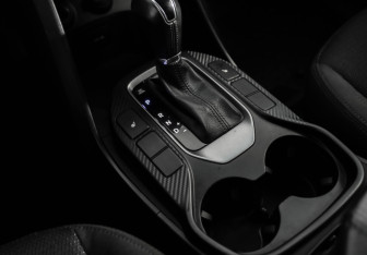 Подержанный автомобиль Hyundai Santa Fe 2012 года (18 фото)