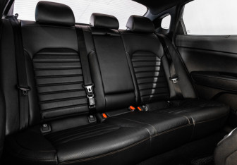 Подержанный автомобиль Kia Optima Sedan 2019 года (24 фото)