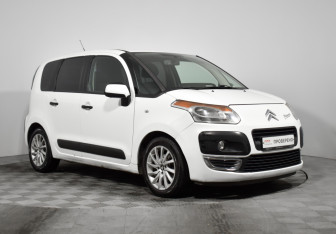 Подержанный автомобиль Citroen C3 Picasso 2010 года (3 фото)