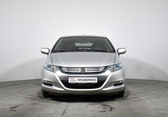 Подержанный автомобиль Honda Insight Hatchback 2009 года (2 фото)