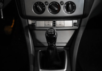 Подержанный автомобиль Ford Focus Hatchback 2011 года (27 фото)