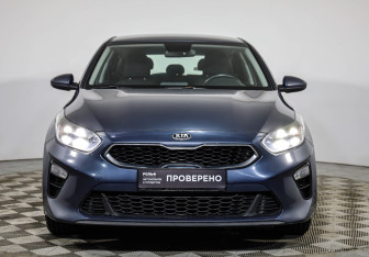 Подержанный автомобиль Kia Ceed Hatchback 2019 года (2 фото)
