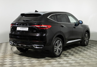 Подержанный автомобиль Haval F7 2020 года (5 фото)