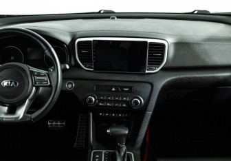 Подержанный автомобиль Kia Sportage 2020 года (14 фото)