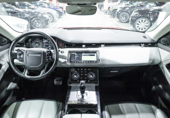 Подержанный автомобиль Land Rover Range Rover Evoque 2019 года (17 фото)