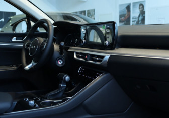 Новый Kia K5 2025 (17 фото)