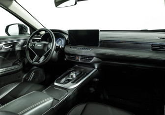 Подержанный автомобиль Haval Jolion 2023 года (9 фото)
