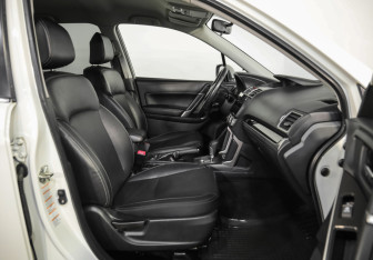 Подержанный автомобиль Subaru Forester Suv 2016 года (23 фото)