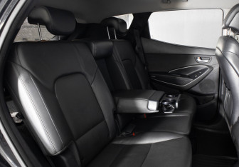 Подержанный автомобиль Hyundai Santa Fe 2014 года (14 фото)