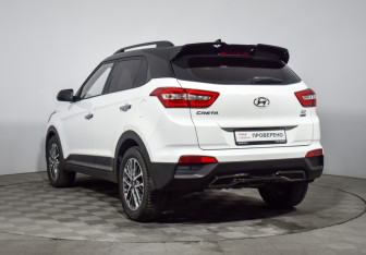Подержанный автомобиль Hyundai Creta 2020 года (7 фото)