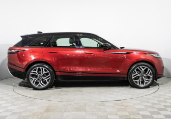 Подержанный автомобиль Land Rover Range Rover Velar 2018 года (4 фото)
