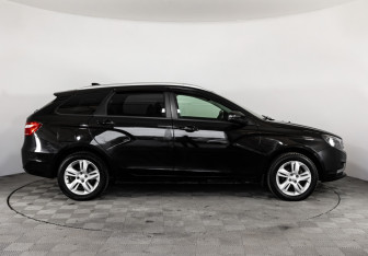 Подержанный автомобиль LADA (ВАЗ) Vesta Wagon 2018 года (4 фото)