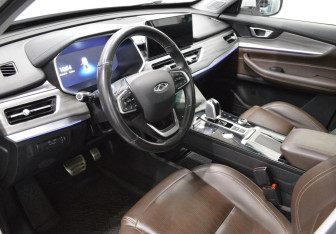 Подержанный автомобиль Chery Tiggo 8 Pro 2021 года (10 фото)