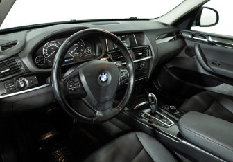 Подержанный автомобиль BMW X3 2014 года (11 фото)