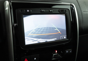 Подержанный автомобиль Nissan Terrano 2018 года (16 фото)