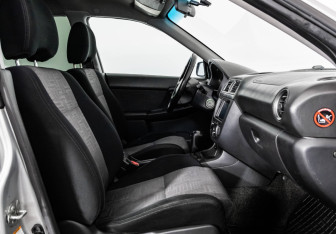 Подержанный автомобиль Subaru Impreza Wagon 2004 года (18 фото)