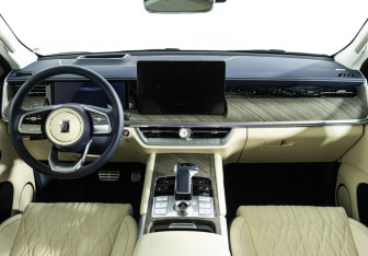 Подержанный автомобиль Tank 500 2023 года (13 фото)