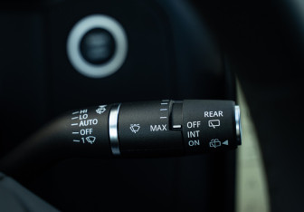 Новый Land Rover Range Rover Velar 2025 (35 фото)