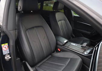 Подержанный автомобиль Audi A7 2018 года (26 фото)