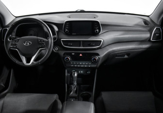 Подержанный автомобиль Hyundai Tucson 2018 года (14 фото)