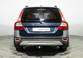 Подержанный автомобиль Volvo XC70 2008 года (6 фото)