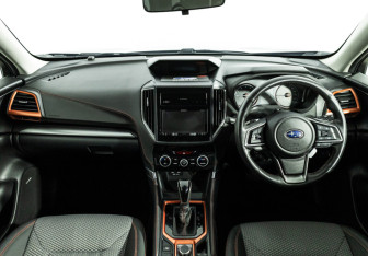 Подержанный автомобиль Subaru Forester Suv 2018 года (13 фото)