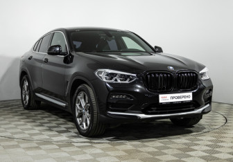 Подержанный автомобиль BMW X4 2019 года (3 фото)