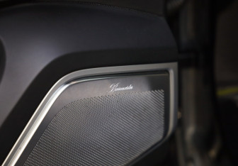 Подержанный автомобиль Porsche Cayenne 2019 года (29 фото)