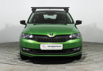 Подержанный автомобиль Skoda Rapid Liftback 2017 года (2 фото)
