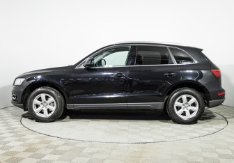 Подержанный автомобиль Audi Q5 2012 года (8 фото)