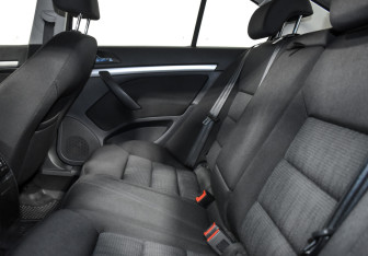 Подержанный автомобиль Skoda Octavia Liftback 2013 года (12 фото)