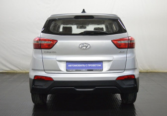 Подержанный автомобиль Hyundai Creta 2017 года (6 фото)