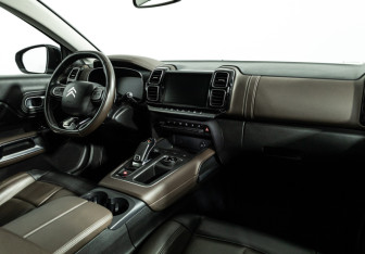 Подержанный автомобиль Citroen C5 Aircross 2020 года (9 фото)
