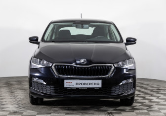 Подержанный автомобиль Skoda Rapid Liftback 2020 года (2 фото)