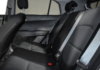 Подержанный автомобиль Hyundai Creta 2019 года (12 фото)