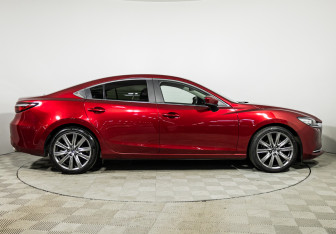 Подержанный автомобиль Mazda 6 Sedan 2020 года (4 фото)