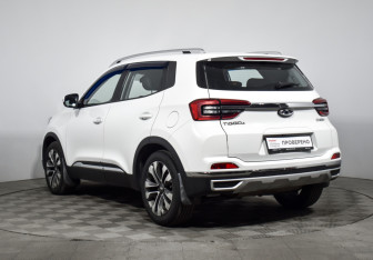 Подержанный автомобиль Chery Tiggo 4 2022 года (7 фото)