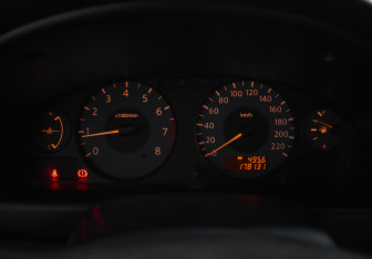 Подержанный автомобиль Nissan Almera Classic 2010 года (16 фото)