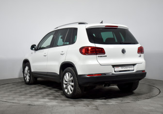 Подержанный автомобиль Volkswagen Tiguan 2016 года (7 фото)