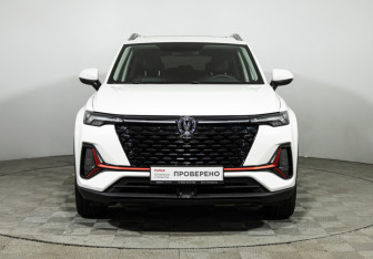 Подержанный автомобиль Changan CS35PLUS 2024 года (2 фото)