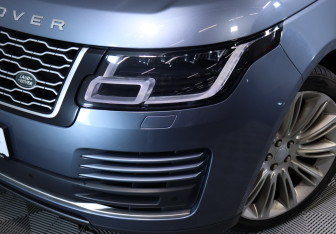 Подержанный автомобиль Land Rover Range Rover 2019 года (10 фото)
