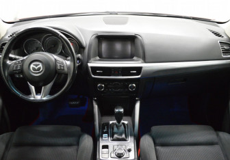 Подержанный автомобиль Mazda CX-5 2015 года (14 фото)