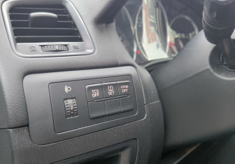 Подержанный автомобиль Mazda CX-5 2012 года (19 фото)