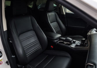 Подержанный автомобиль Lexus NX 2016 года (15 фото)