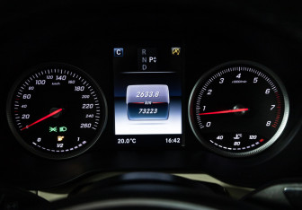 Подержанный автомобиль Mercedes-Benz GLC Coupe 2019 года (12 фото)