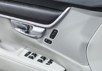 Подержанный автомобиль Volvo V90 Cross Country 2019 года (22 фото)
