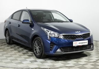 Подержанный автомобиль Kia Rio Sedan 2022 года (3 фото)